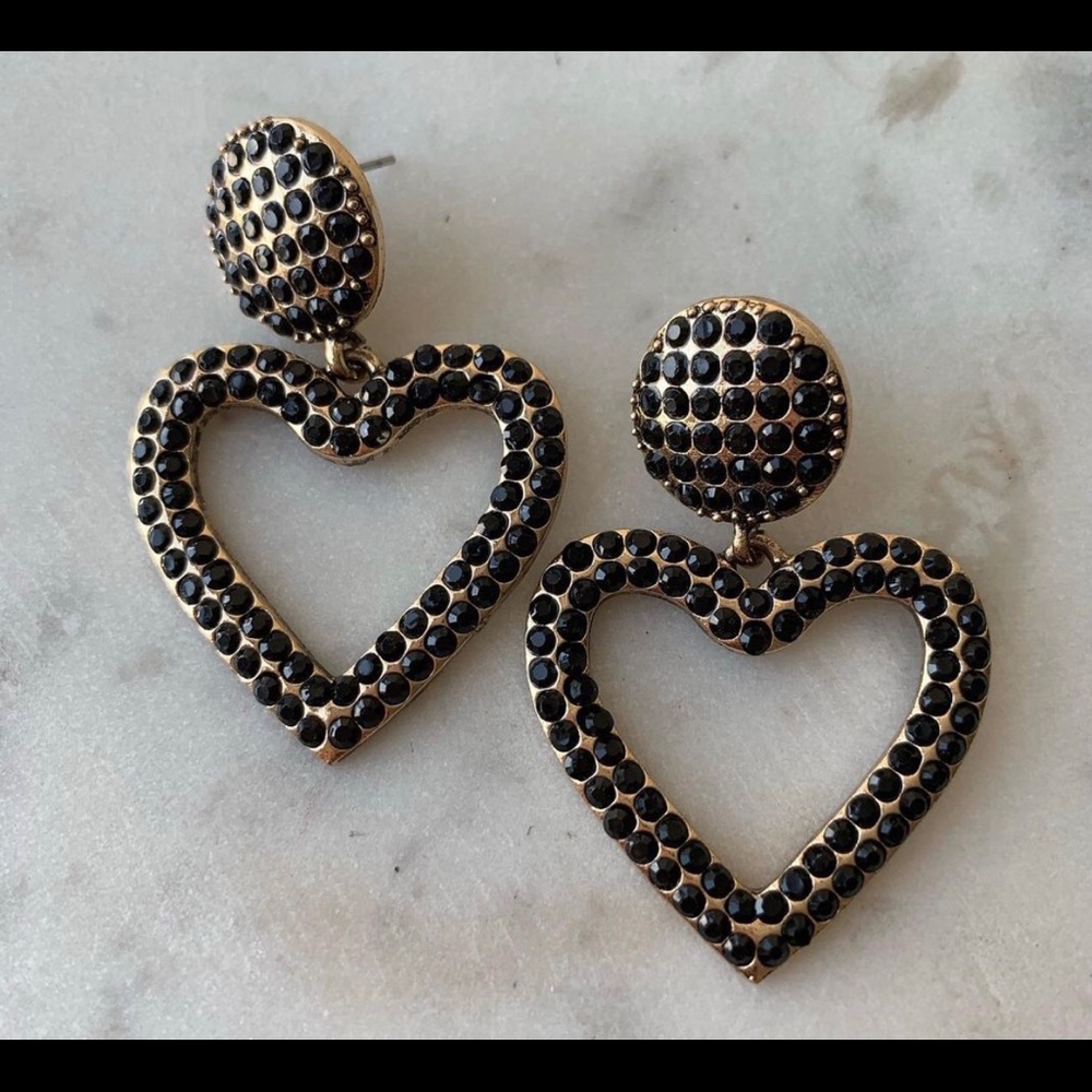 BLACK HEART EARRINGS - Picture 2 of 2